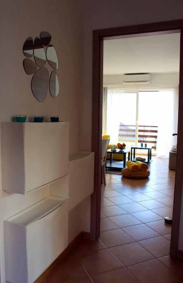 Apartment Pixel Трогир Екстериор снимка